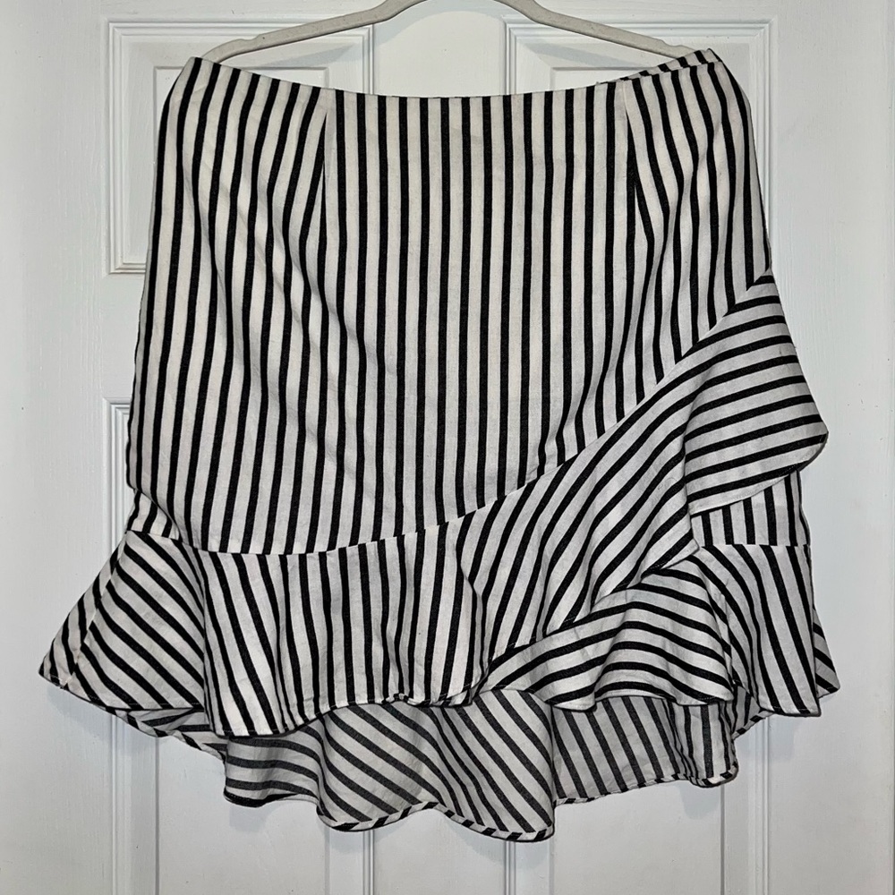 NWOT A NEW DAY Striped Tiered Flounce Mini Skirt